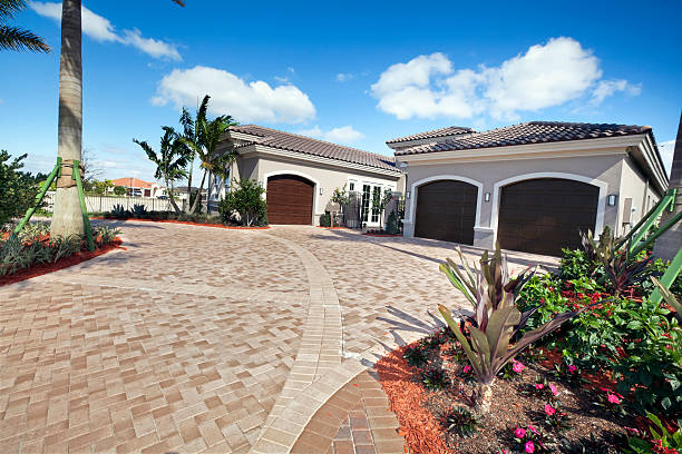 Driveway Pavers for Homes in Carbon Cliff, IL
